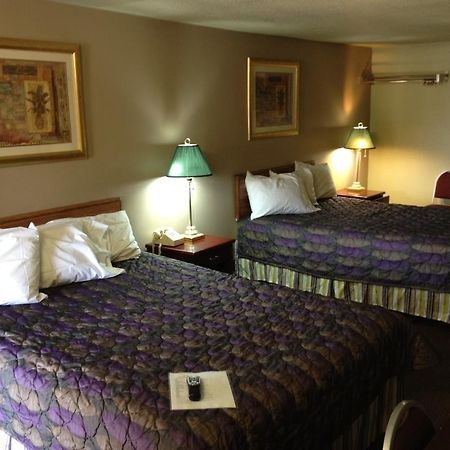 Trails West Motel South Hutchinson Ngoại thất bức ảnh
