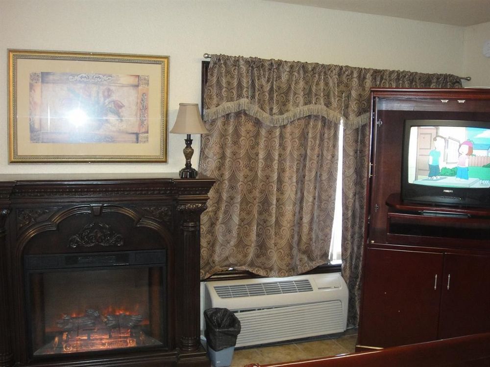 Trails West Motel South Hutchinson Ngoại thất bức ảnh