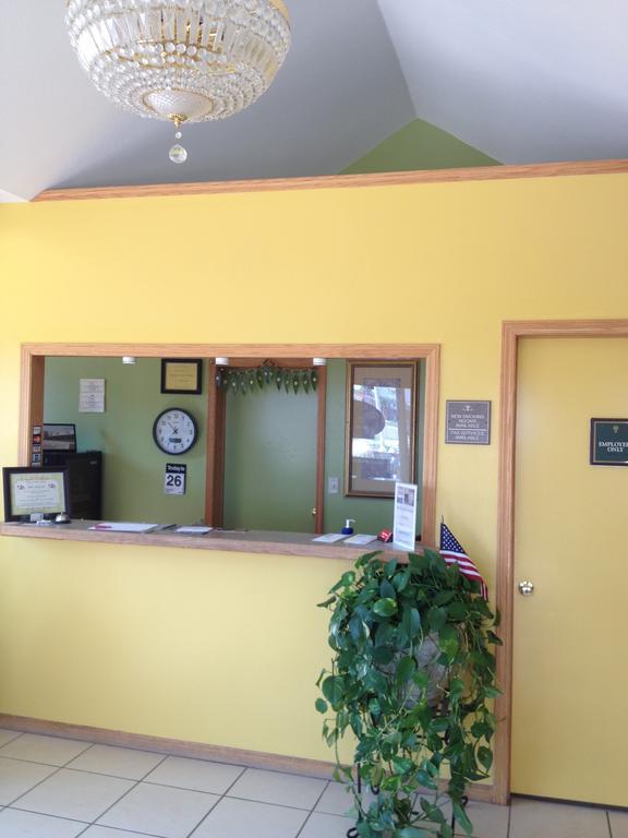 Trails West Motel South Hutchinson Ngoại thất bức ảnh