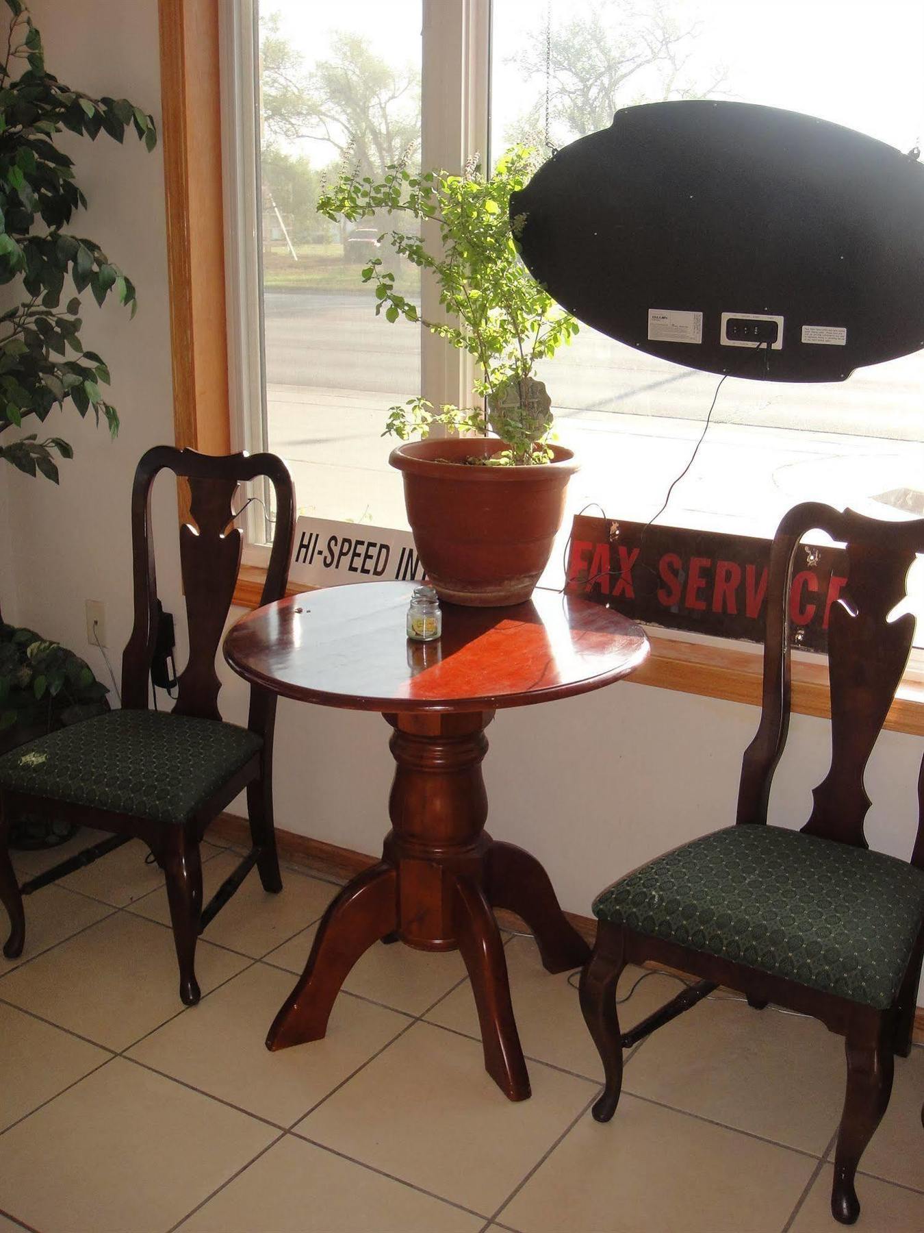 Trails West Motel South Hutchinson Ngoại thất bức ảnh
